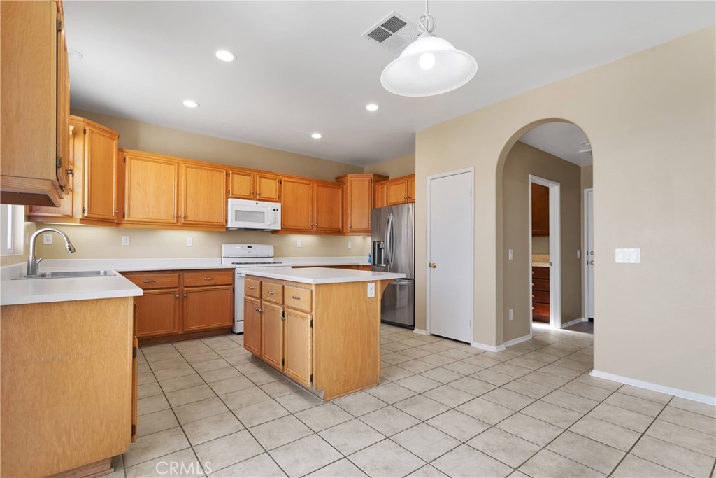 14907 Cottontail Lane