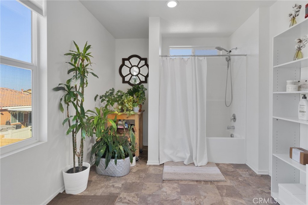 15954 Silver Tip Way