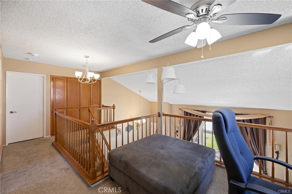 10950 Glenoaks Drive