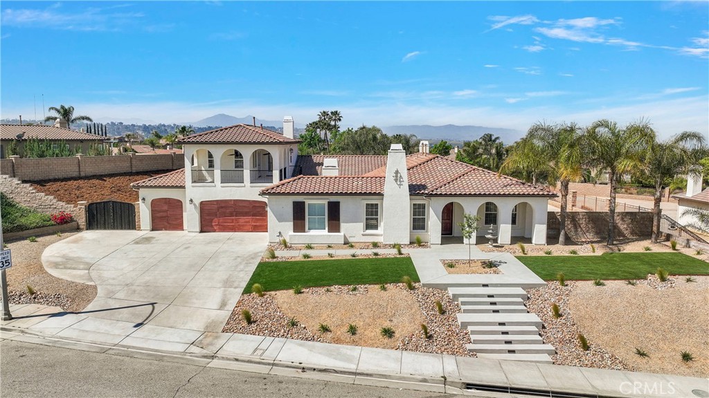 7945 Horizon View Drive