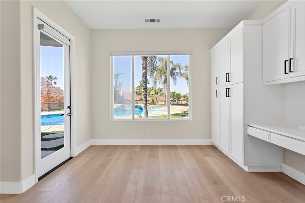 7945 Horizon View Drive