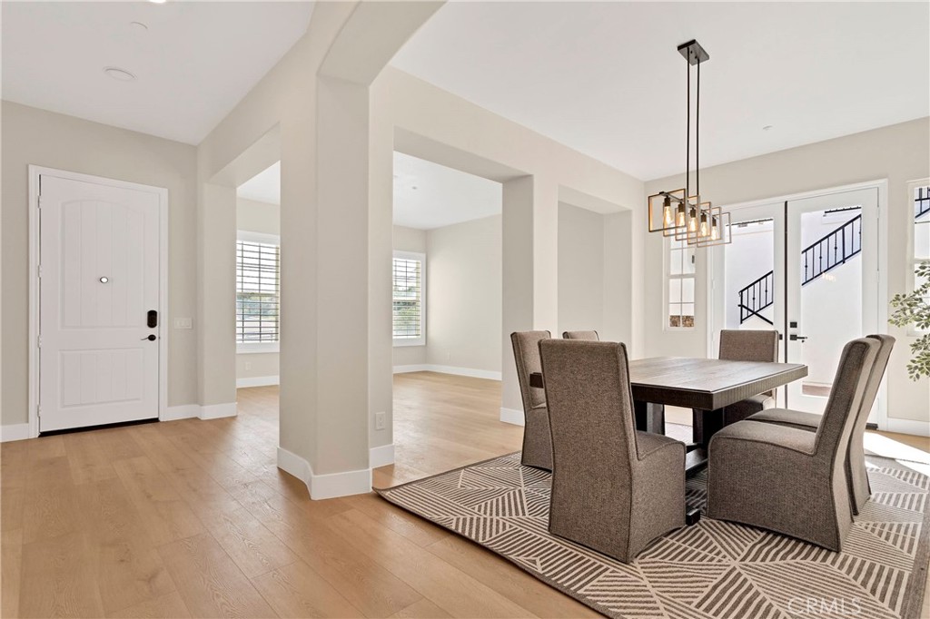 7945 Horizon View Drive