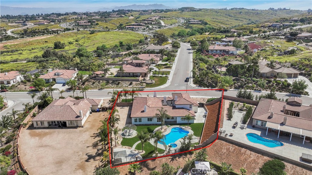 7945 Horizon View Drive