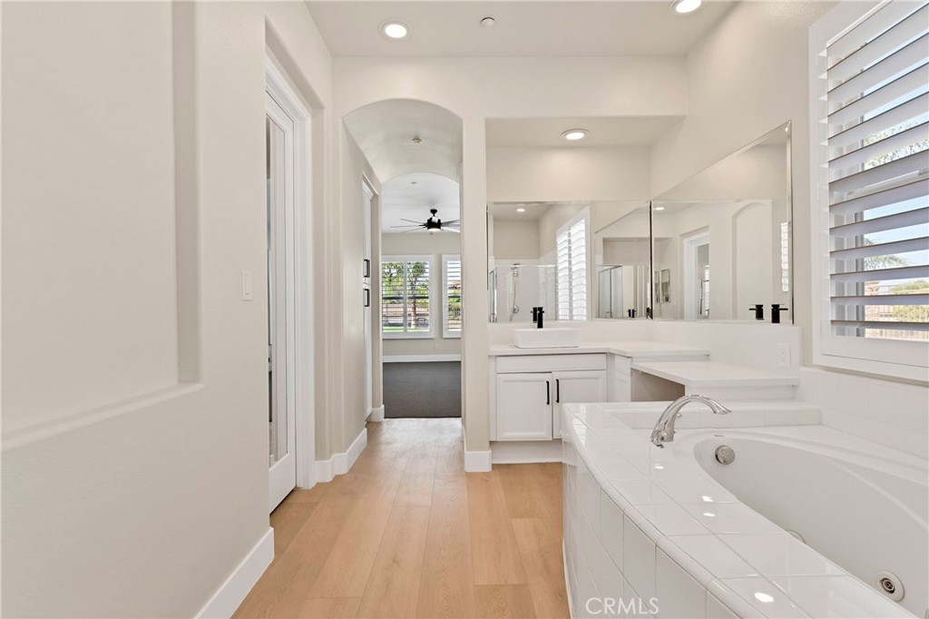 7945 Horizon View Drive