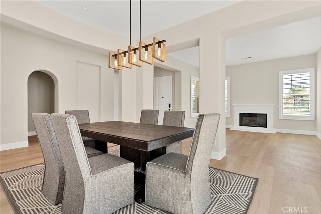 7945 Horizon View Drive