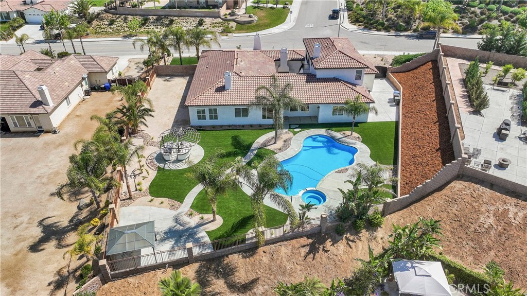 7945 Horizon View Drive