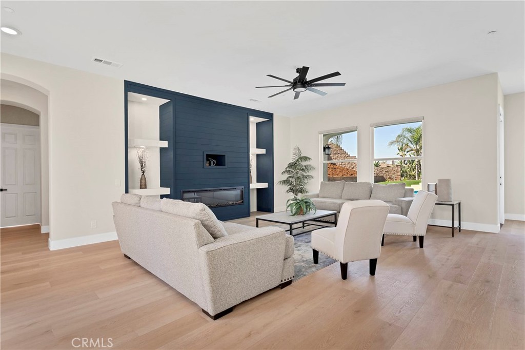 7945 Horizon View Drive