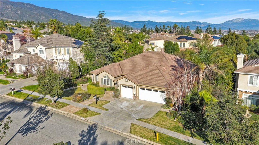 5675 W Overlook Drive