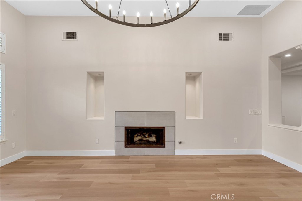 5675 W Overlook Drive