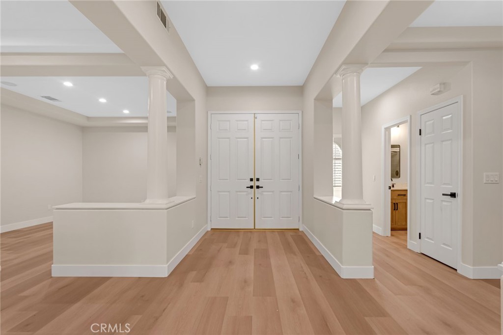 5675 W Overlook Drive