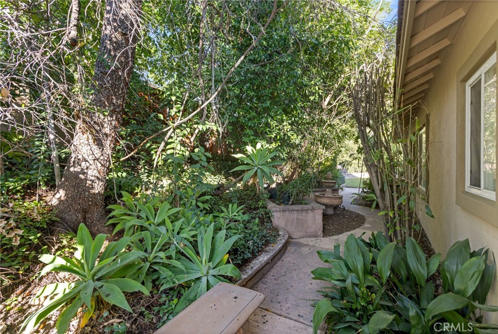 5675 W Overlook Drive