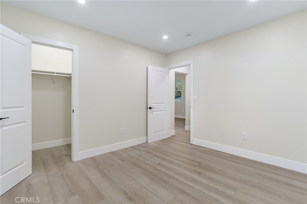 700 W 10th Street