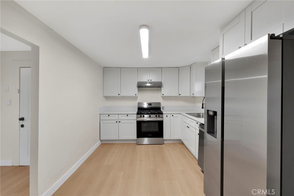 659 S 7th Street