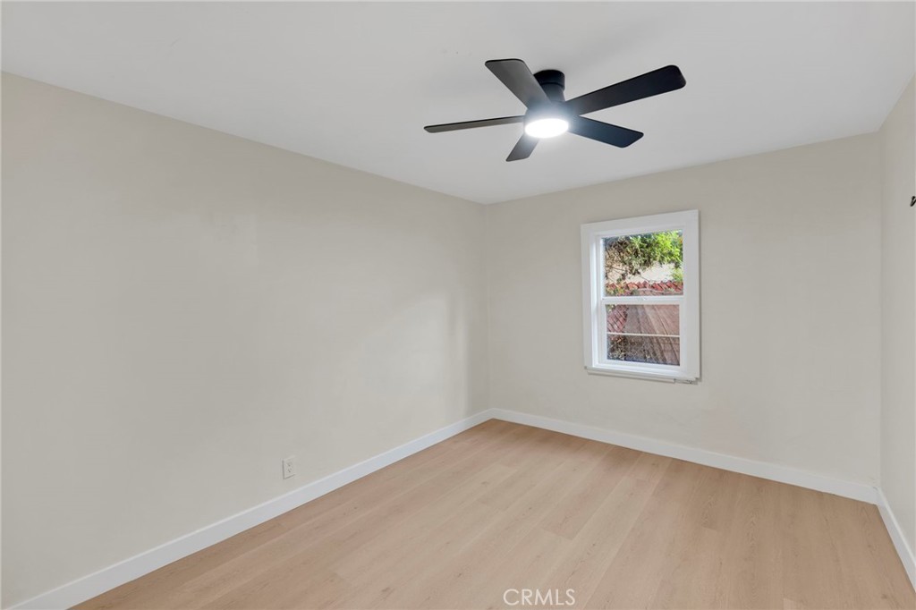 659 S 7th Street
