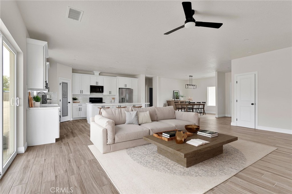 15561 Apple Valley Road