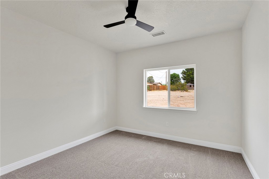 15561 Apple Valley Road