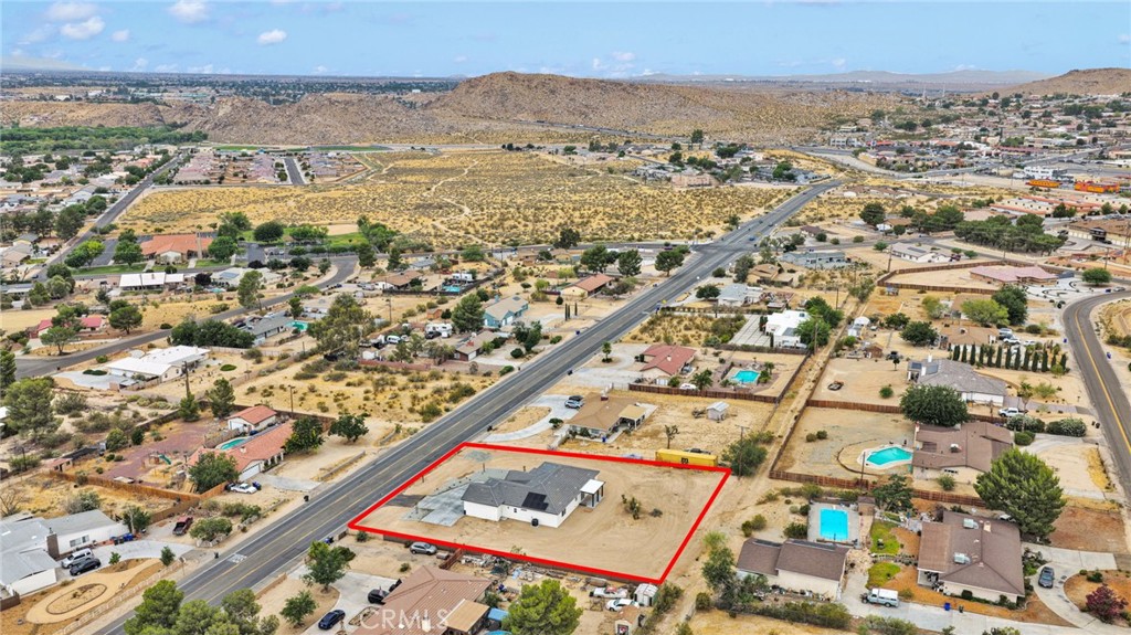 15561 Apple Valley Road