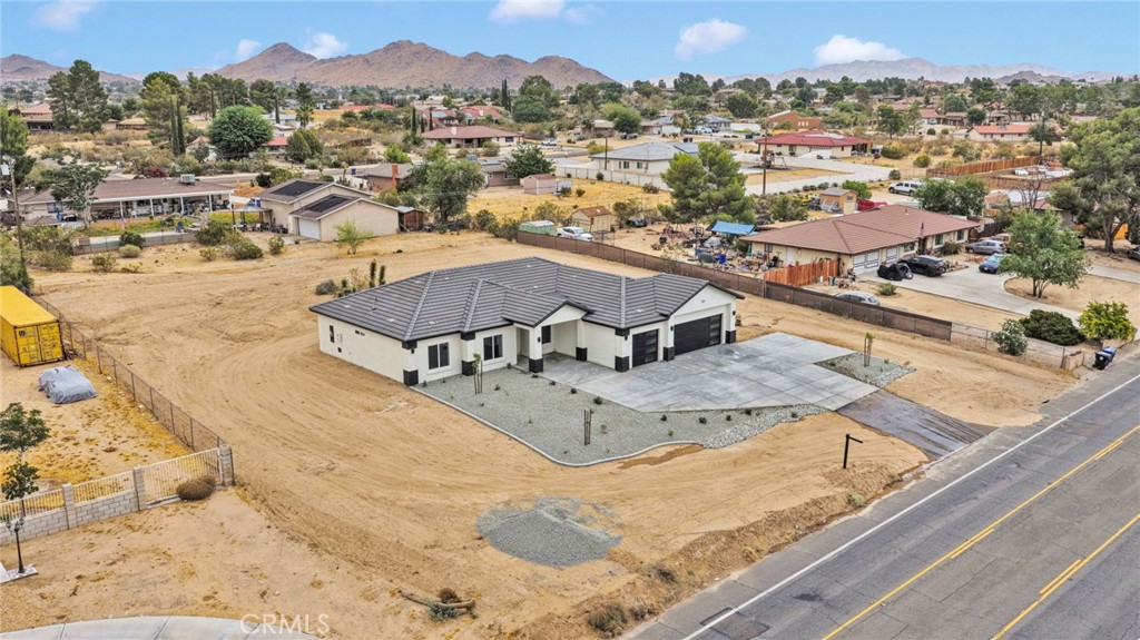 15561 Apple Valley Road