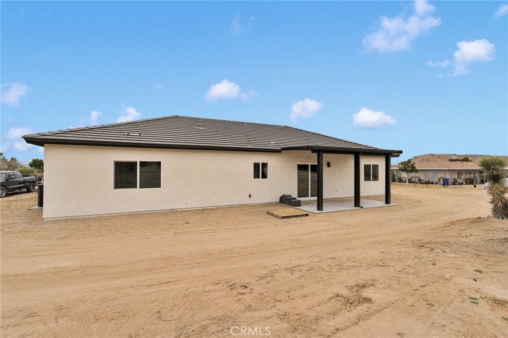 15561 Apple Valley Road