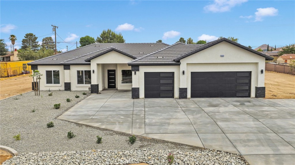 15561 Apple Valley Road