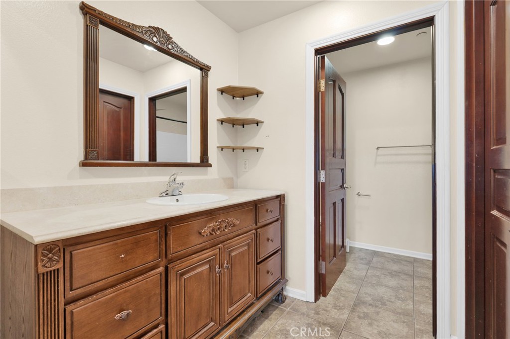14104 Kiowa Road