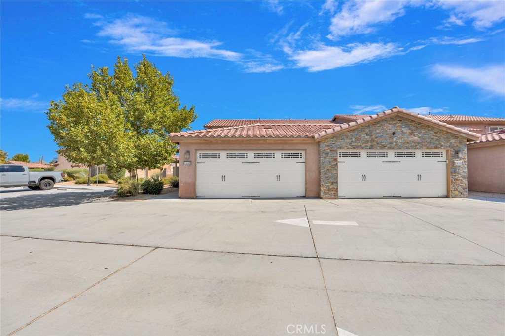 14104 Kiowa Road