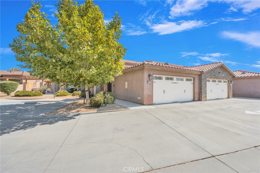 14104 Kiowa Road