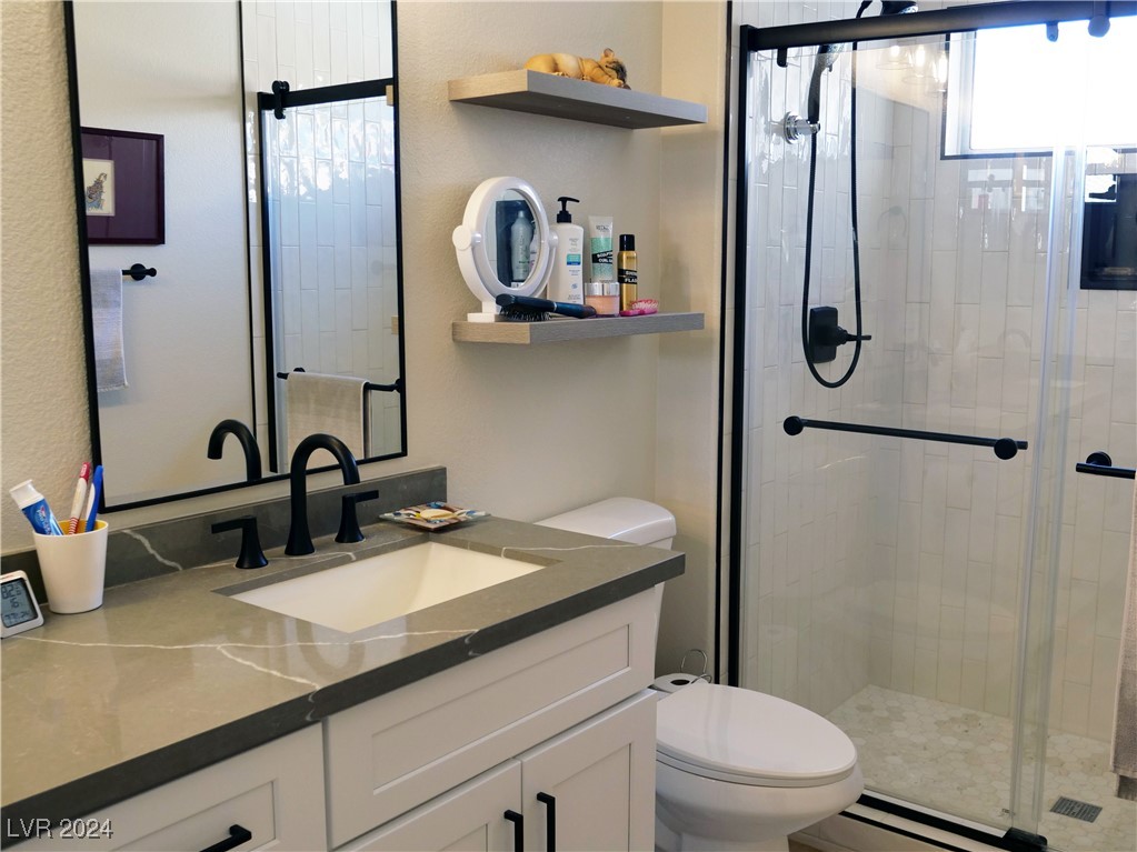 10400 Linfield Place