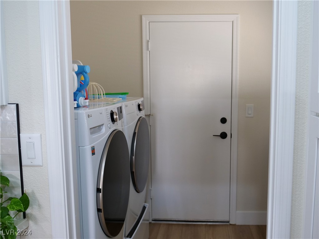 10400 Linfield Place