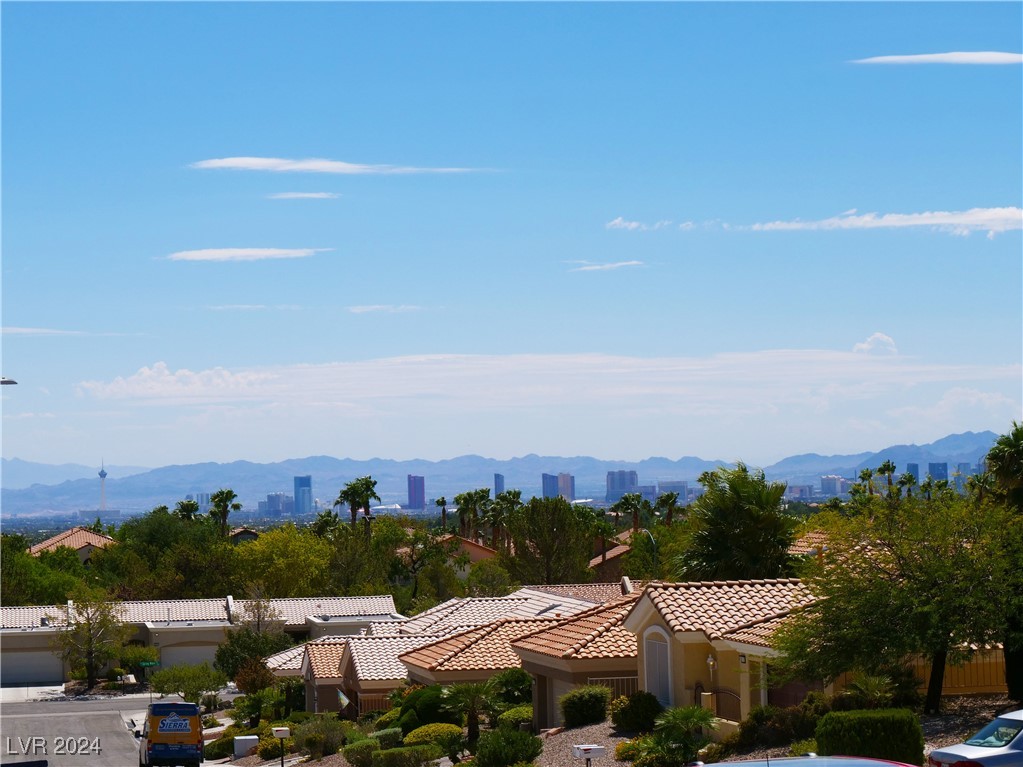 10400 Linfield Place