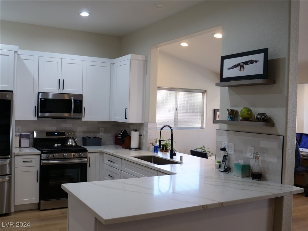 10400 Linfield Place