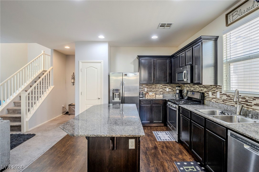 7488 Bakewell Avenue