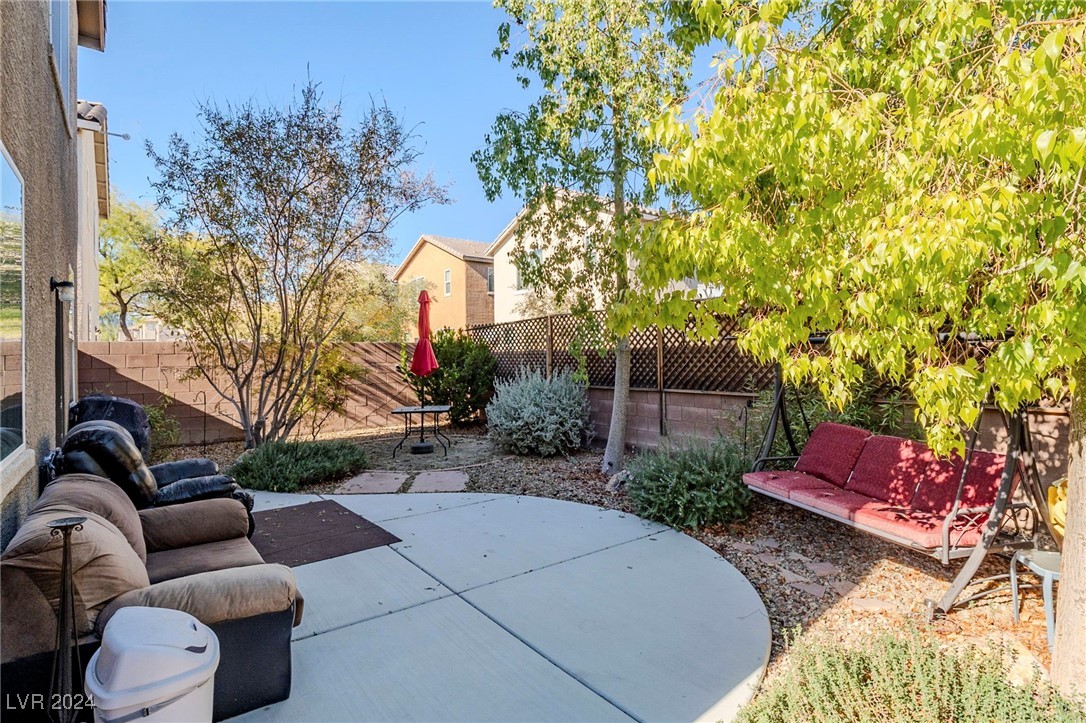 7488 Bakewell Avenue