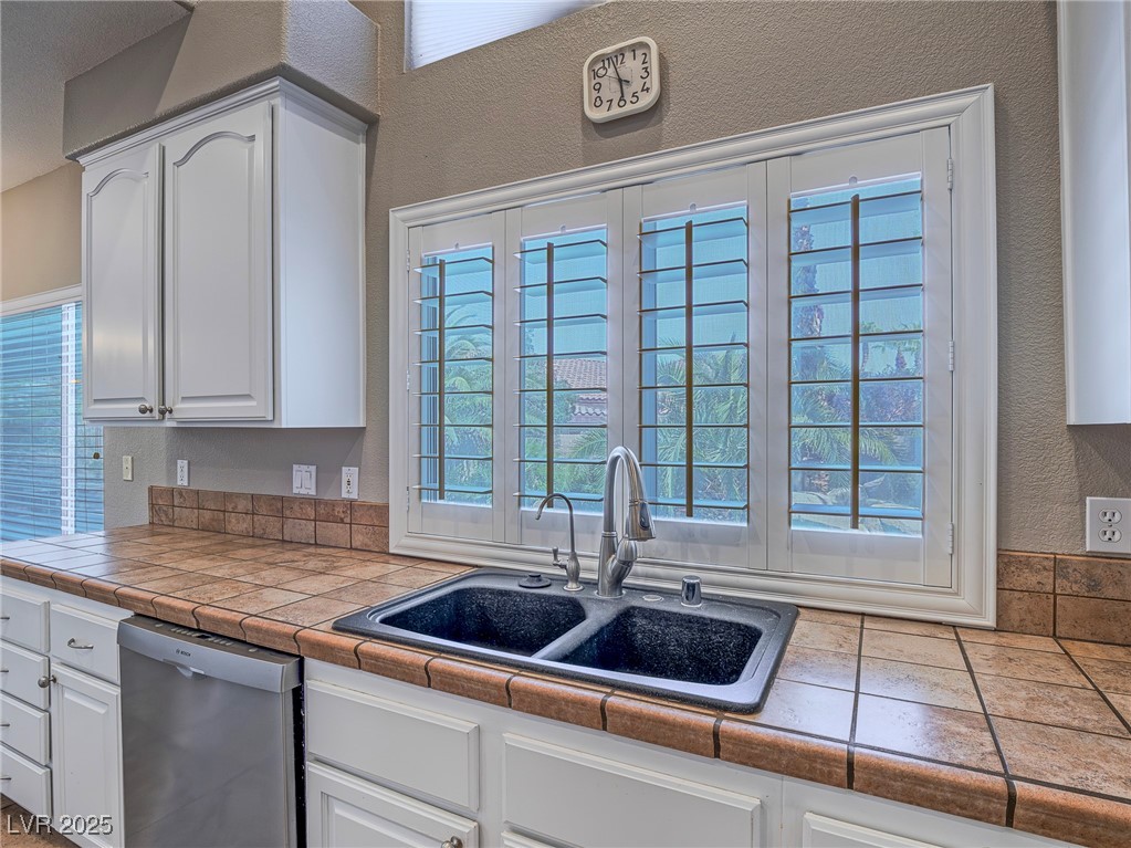 8412 Eagle Eye Avenue