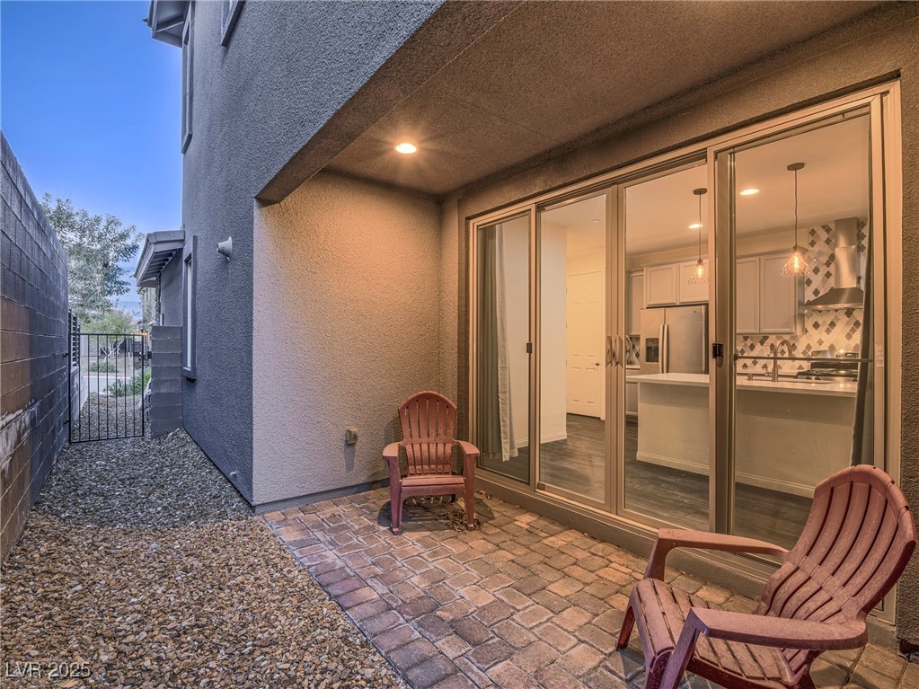 11689 Bearpaw Meadow Avenue