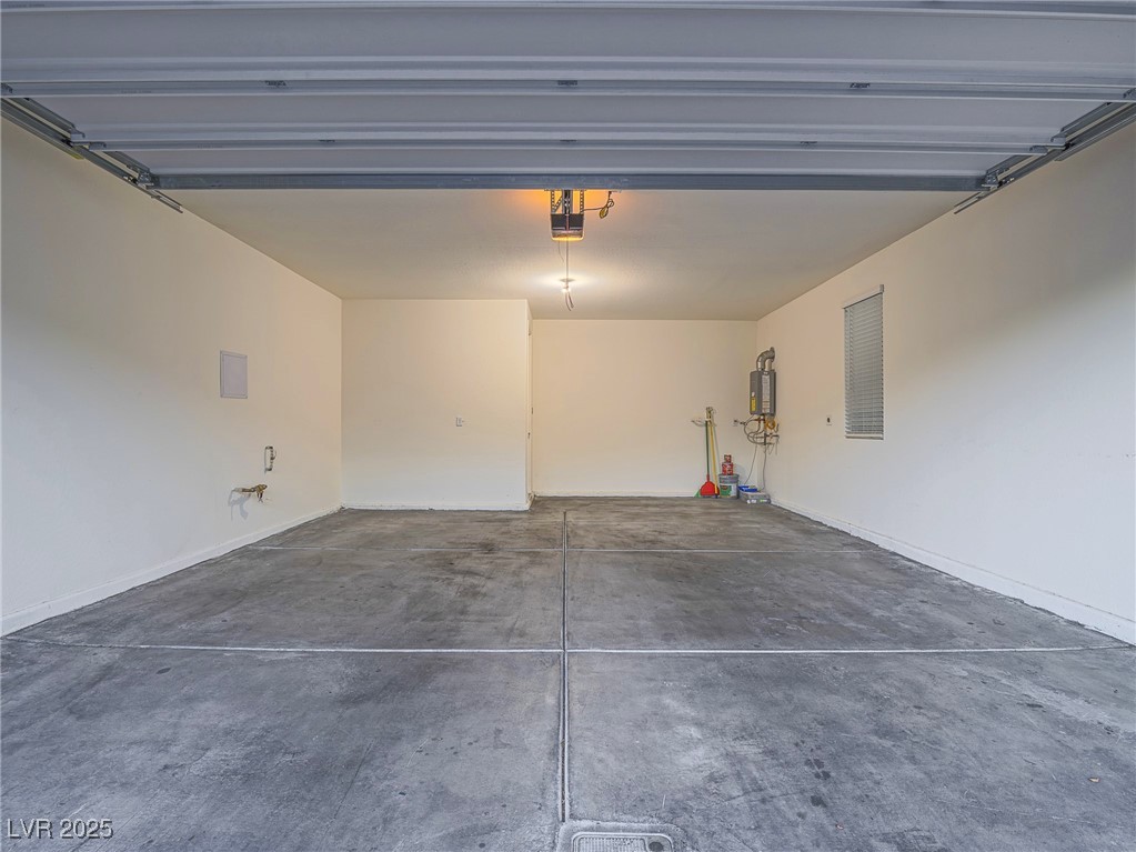 11689 Bearpaw Meadow Avenue