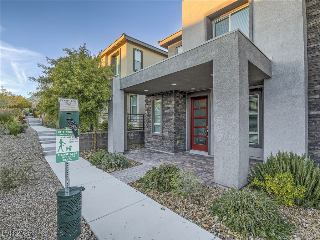 11689 Bearpaw Meadow Avenue