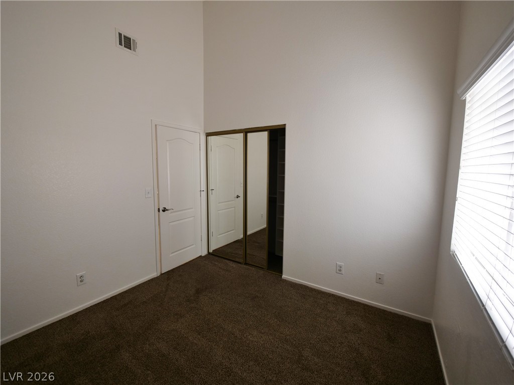 5525 Desert Valley Drive