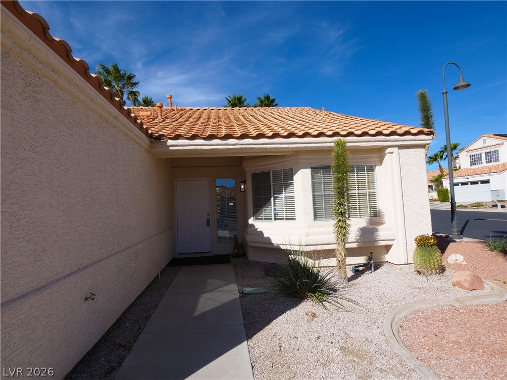 5525 Desert Valley Drive