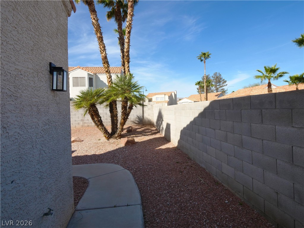 5525 Desert Valley Drive