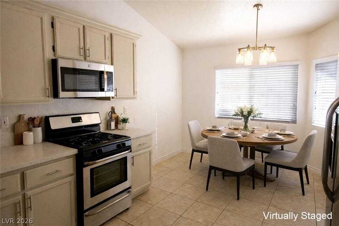 5525 Desert Valley Drive