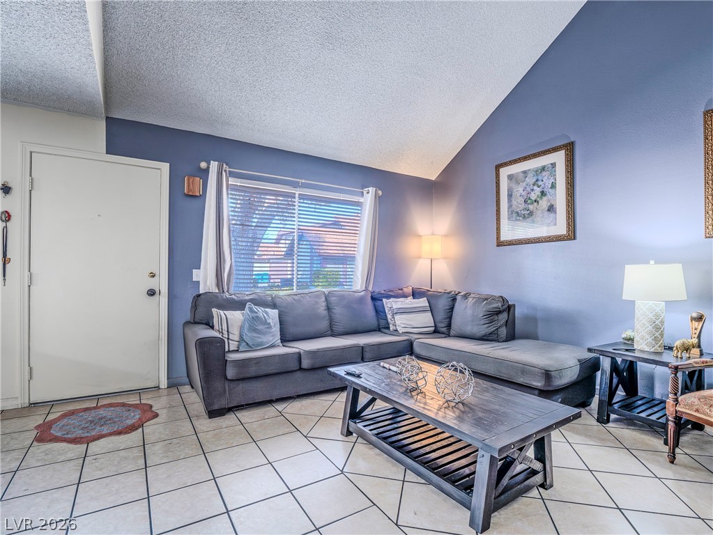 4522 Del Oro Drive