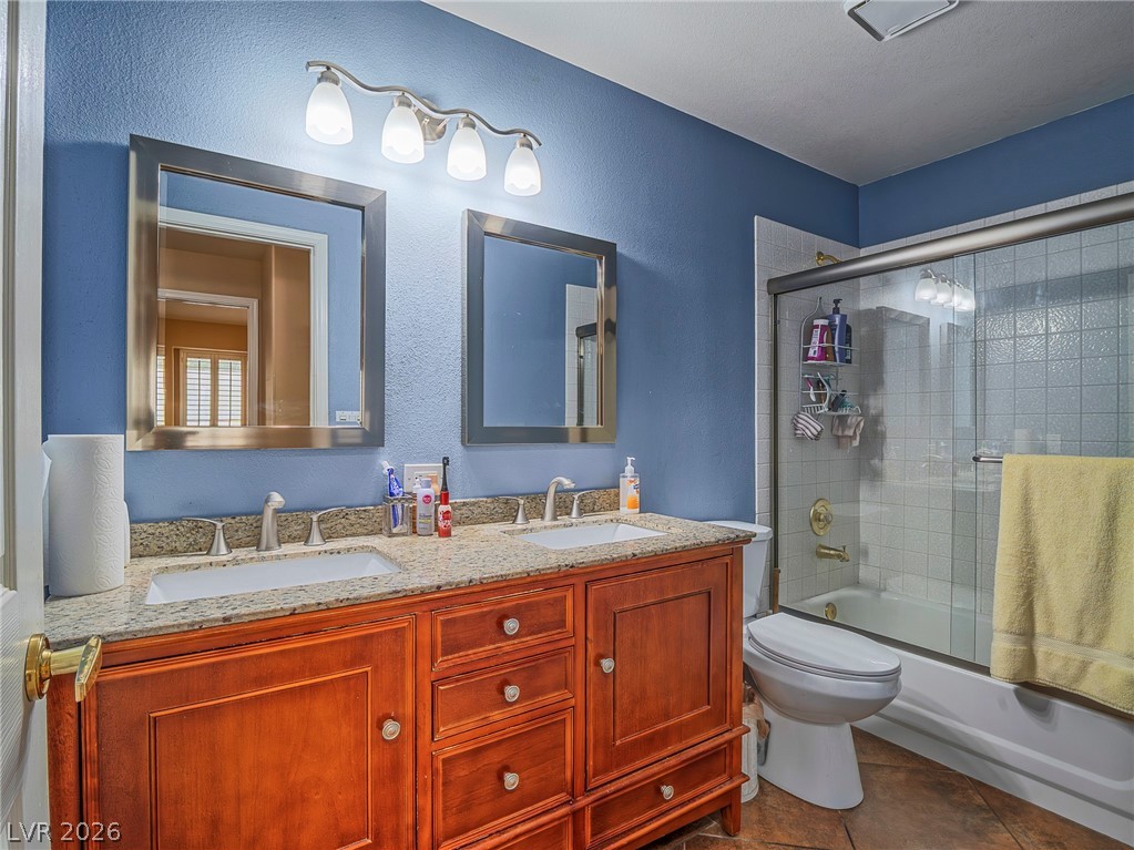 8245 Arch Bay Lane