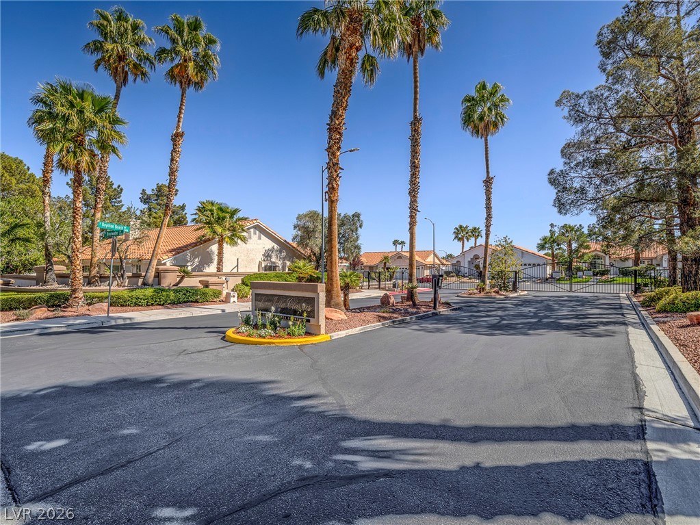 8245 Arch Bay Lane