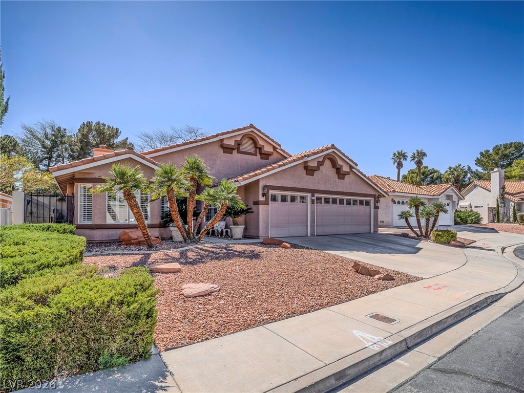 8245 Arch Bay Lane