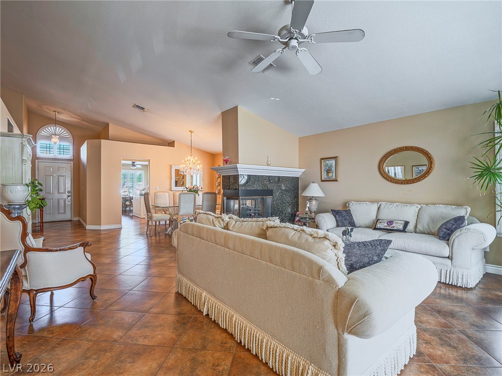 8245 Arch Bay Lane