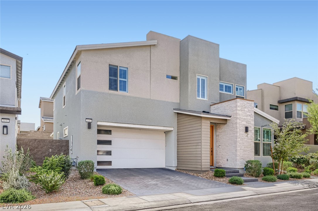 3197 Vittoria Avenue