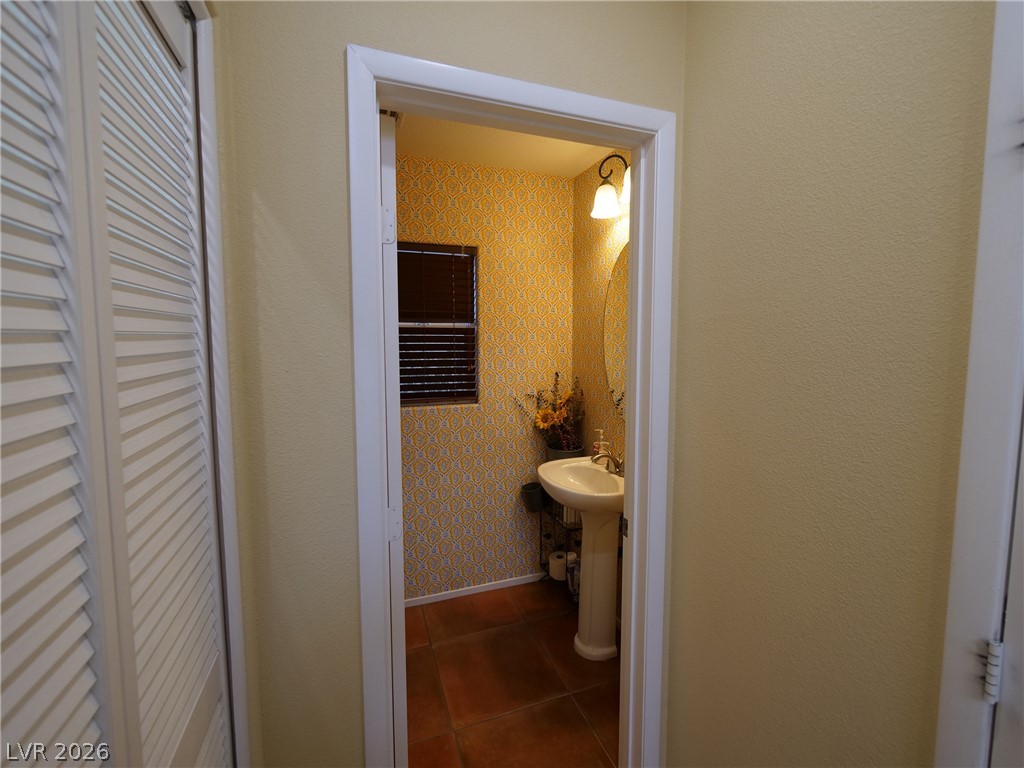 924 Percy Arms Street