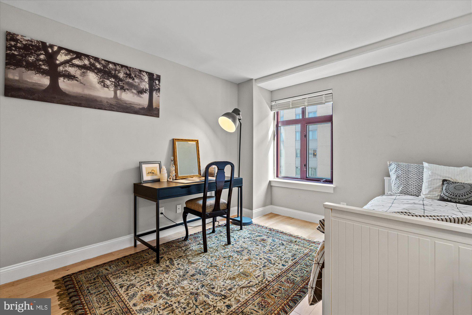 2400 Clarendon BOULEVARD Unit: 606