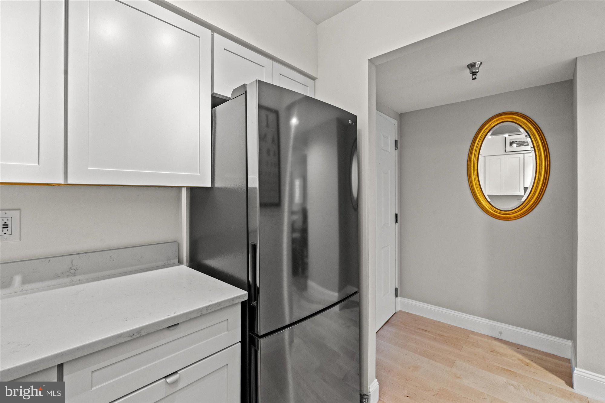 2400 Clarendon BOULEVARD Unit: 606